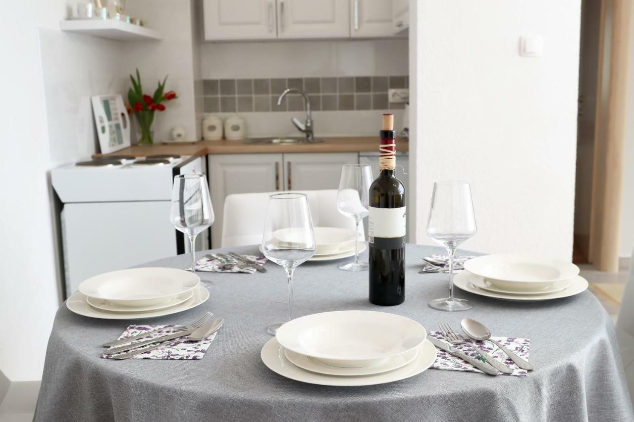 Apartman Sofia Otočac Εξωτερικό φωτογραφία
