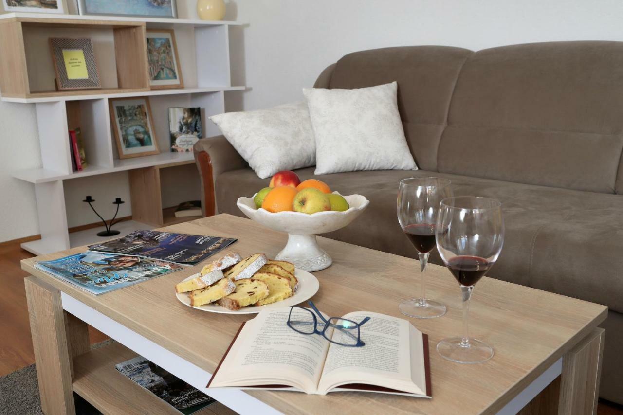 Apartman Sofia Otočac Εξωτερικό φωτογραφία